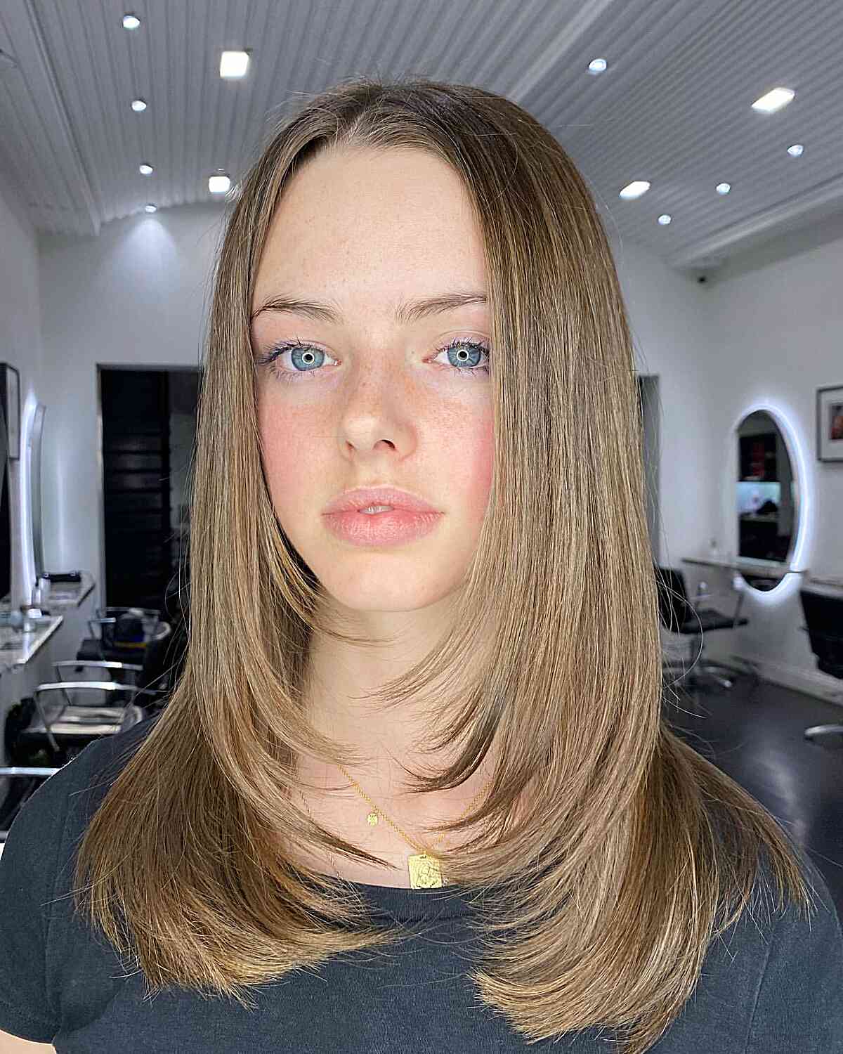 The 90’s “Rachel Haircut” Is Back and These 25 Haircuts Prove It