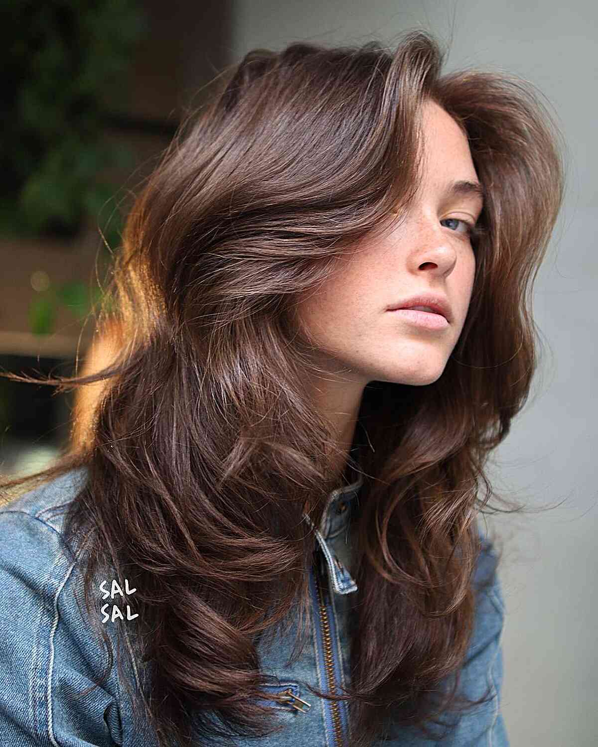 41 Gorgeous Butterfly Haircut Ideas to See Before You Try