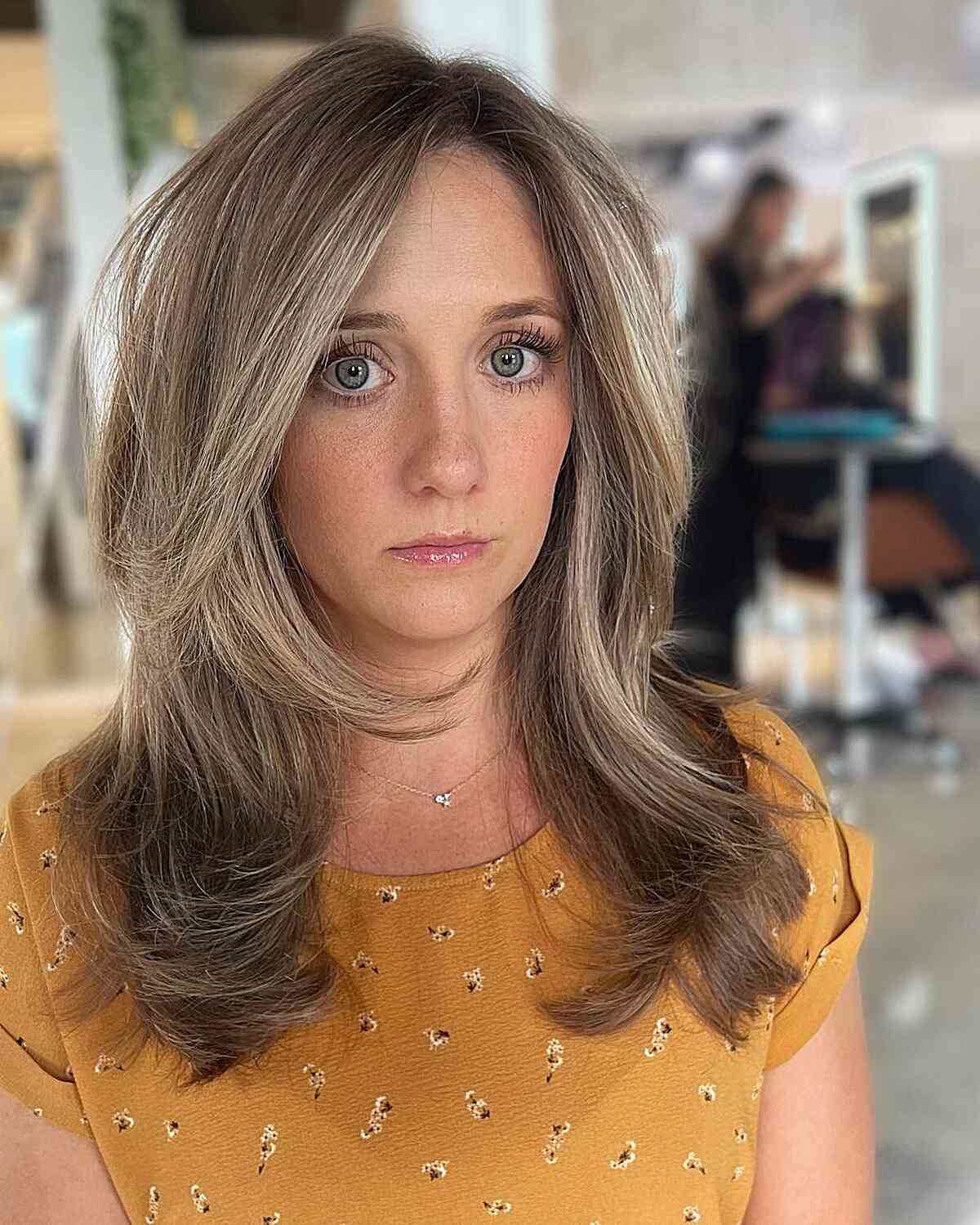 74 Most Popular Medium-Length Layered Haircuts for 2025