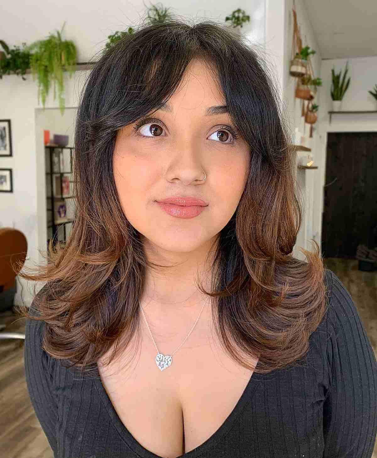 74 Most Popular Medium-Length Layered Haircuts for 2025