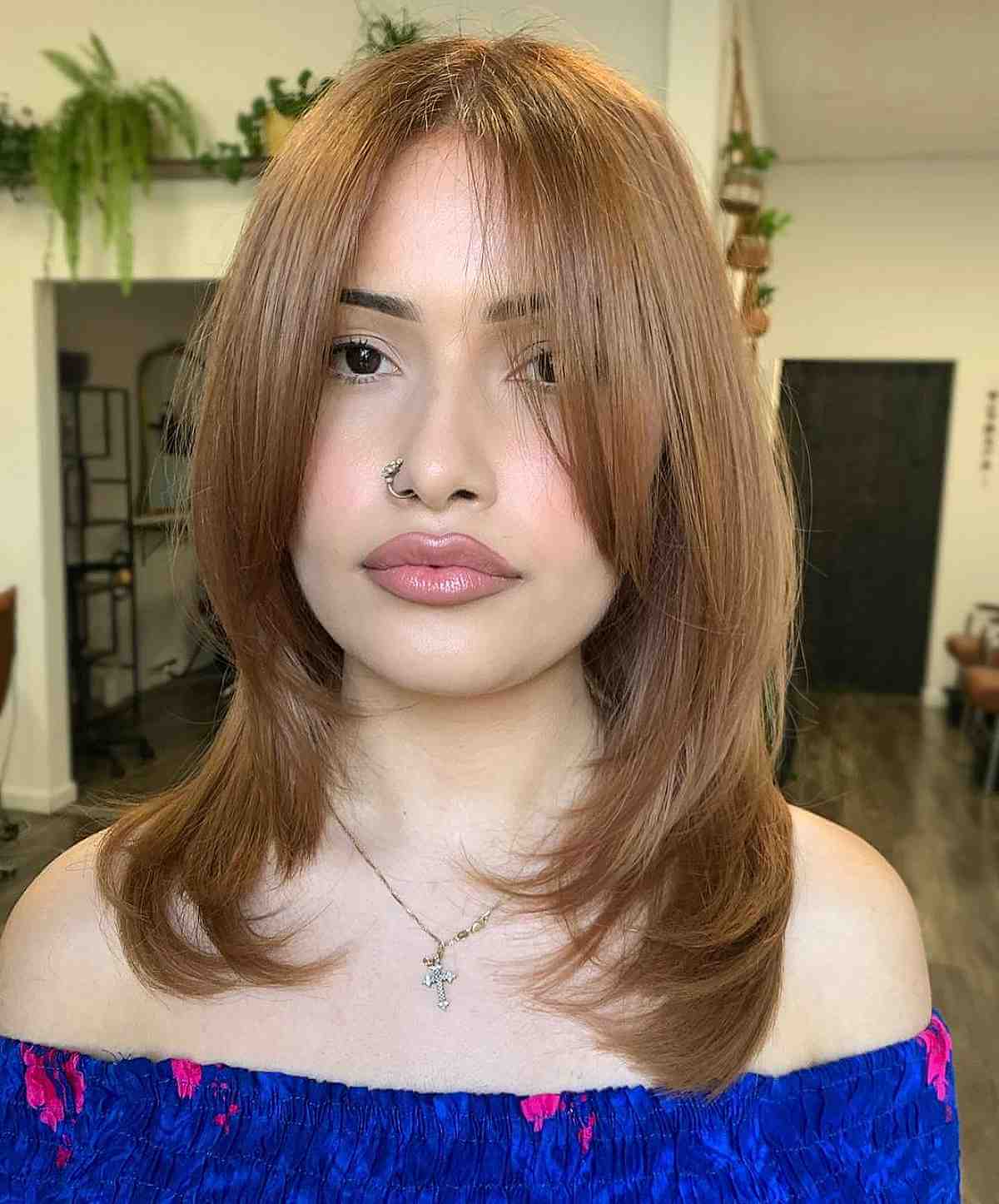74 Most Popular Medium-Length Layered Haircuts for 2025