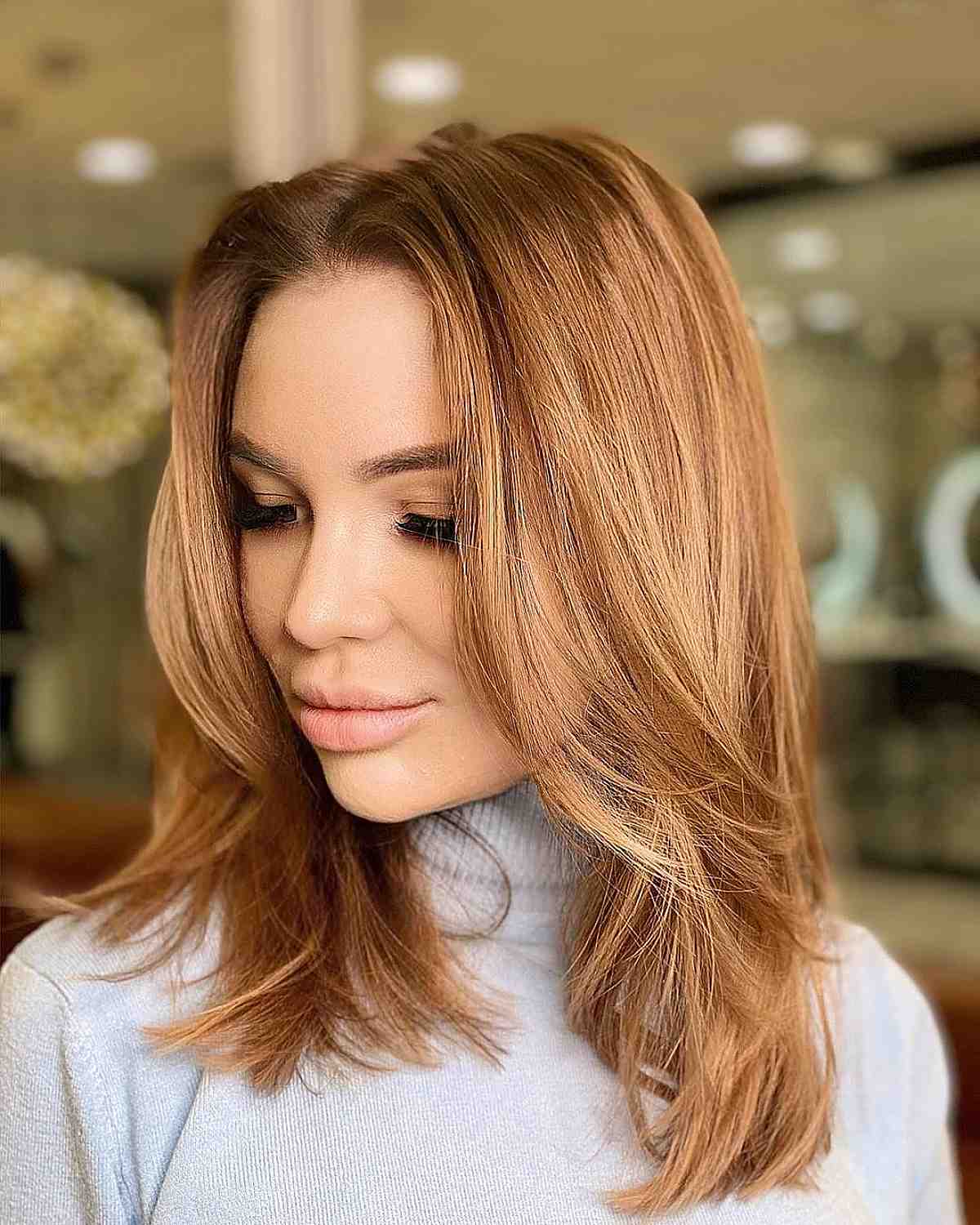 74 Most Popular Medium-Length Layered Haircuts for 2025