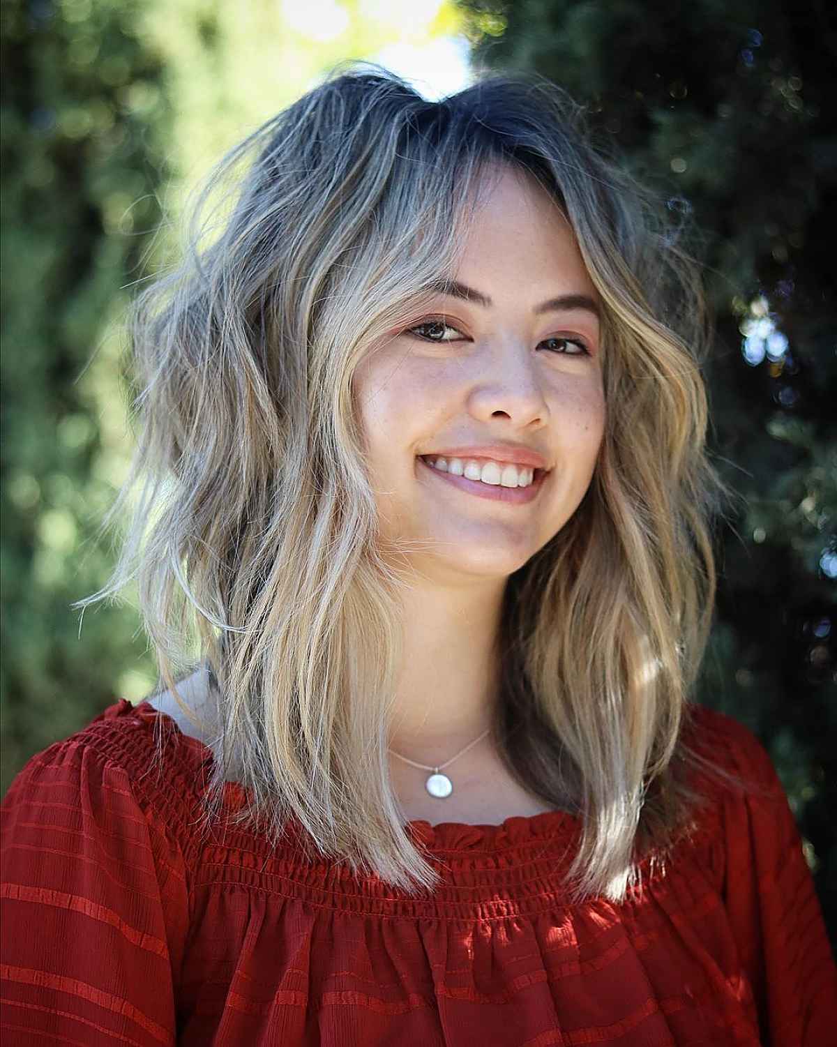 74 Most Popular Medium-Length Layered Haircuts for 2025