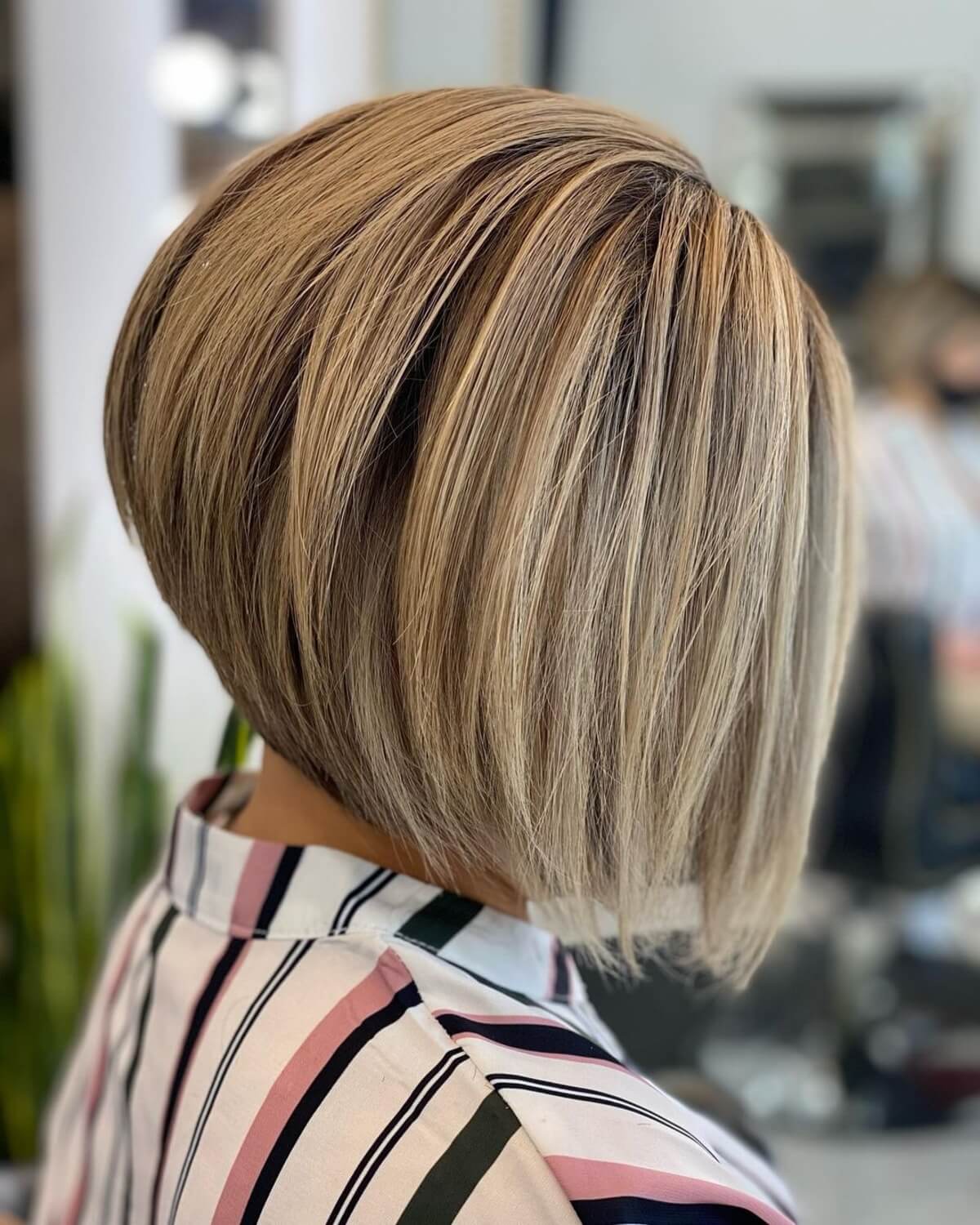 60+ Trendiest Layered Bob Haircut Ideas of 2025