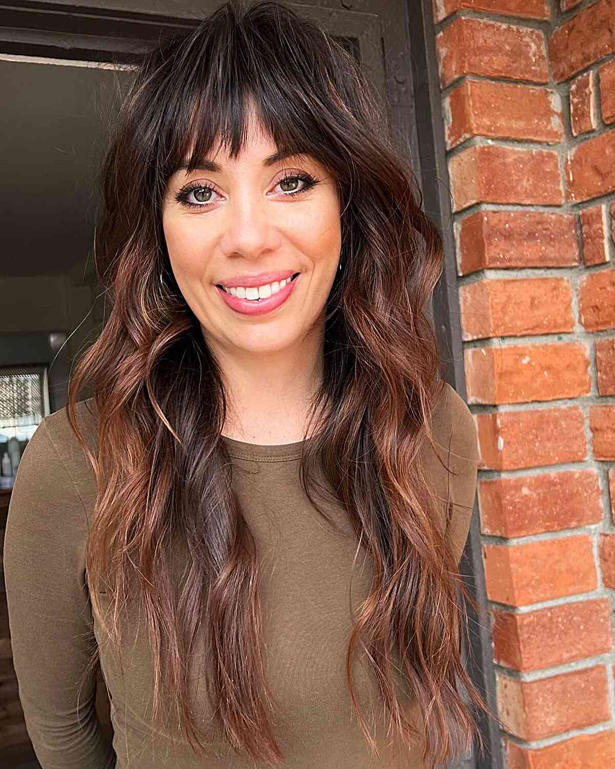 52 Trendy & Easy Long Layered Hair with Bangs for 2025
