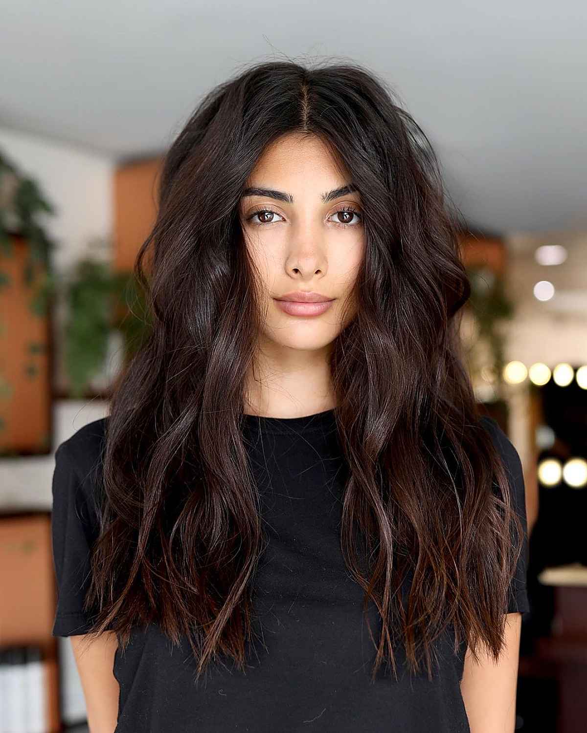 52 Trendy & Easy Long Layered Hair with Bangs for 2025