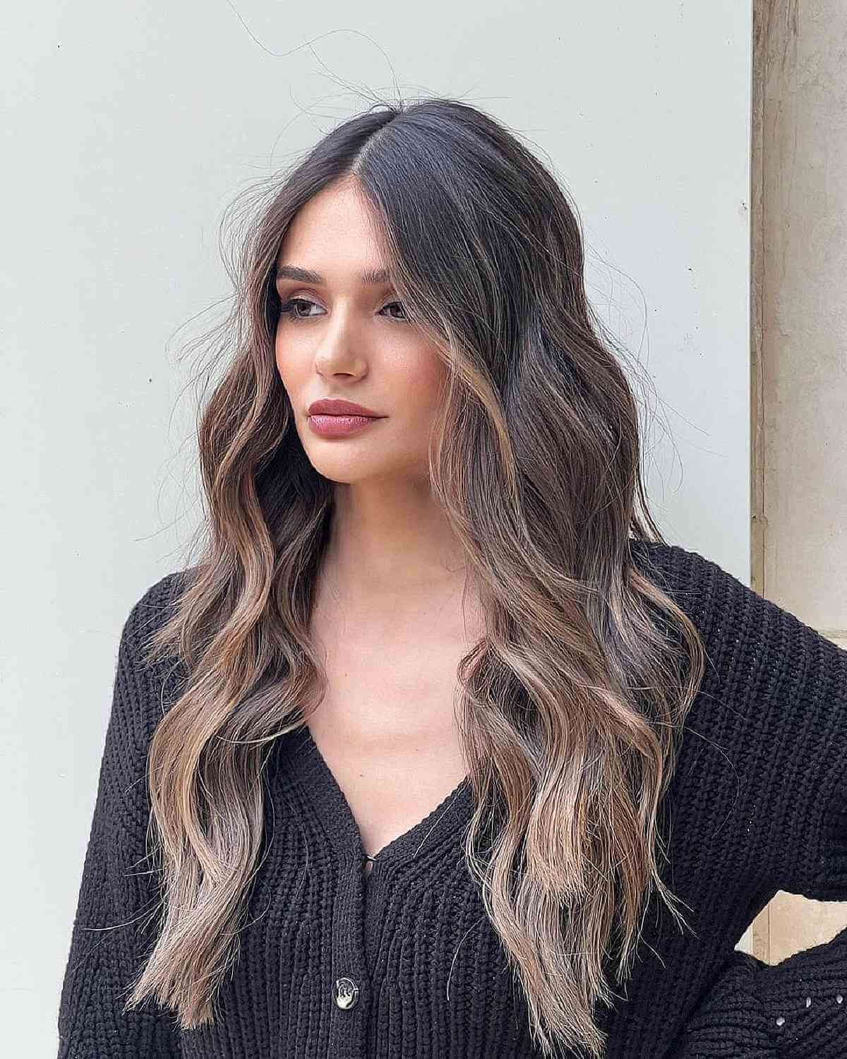 34 Best Ways to Get The Layered Wavy Hair Trend