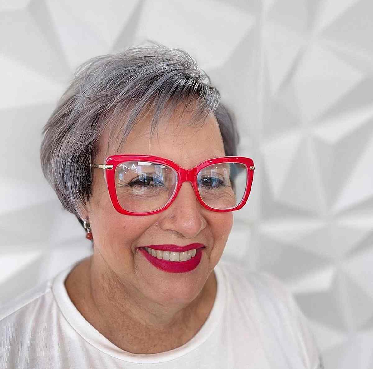 21 Cutest Pixie Bob Haircuts for Women Over 50 Wanting a Stylish Short Hairdo