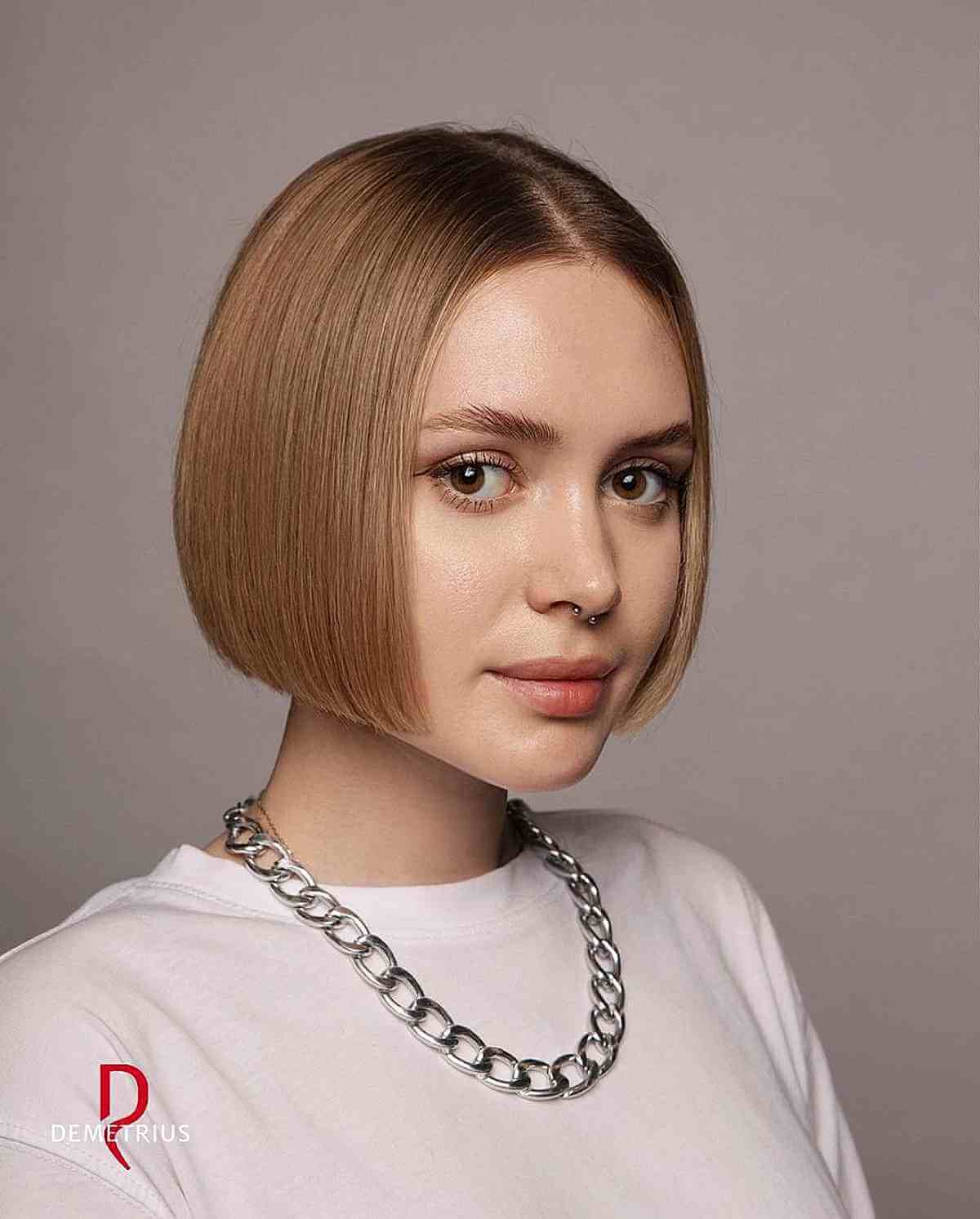 25 Striking Jaw-Length Blunt Bob Cuts to Complement All Face Shapes