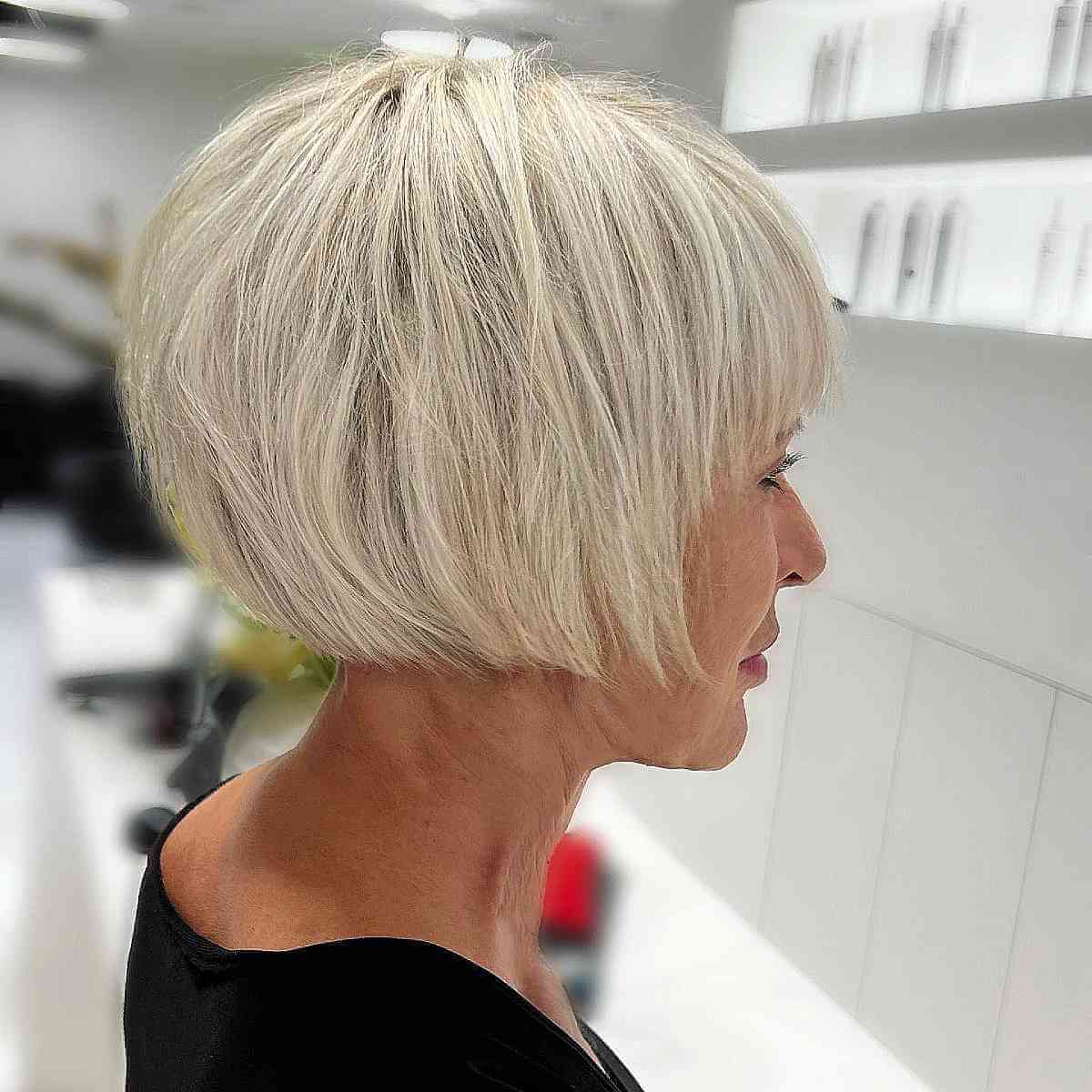 25 Striking Jaw-Length Blunt Bob Cuts to Complement All Face Shapes