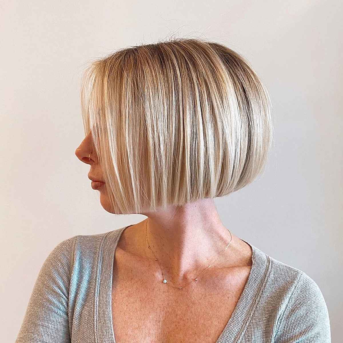 25 Striking Jaw-Length Blunt Bob Cuts to Complement All Face Shapes