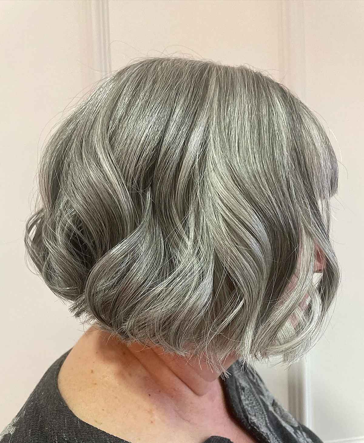 28 Best Ways to Get the New Sliced Bob Haircut Trend