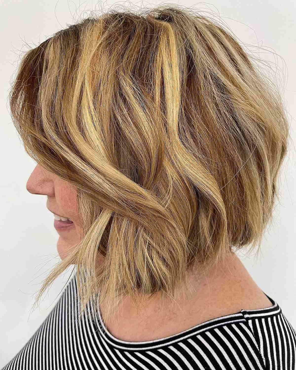 30 Short Wavy Bob Haircuts Trending Right Now