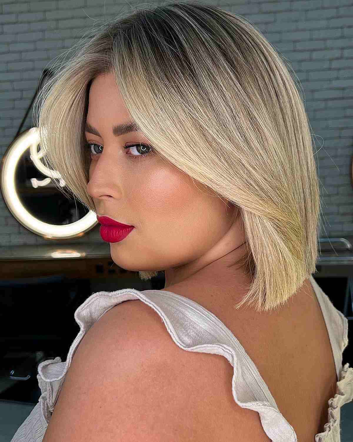 43 Best Blonde Bob Hairstyles & Blonde Lobs for 2025