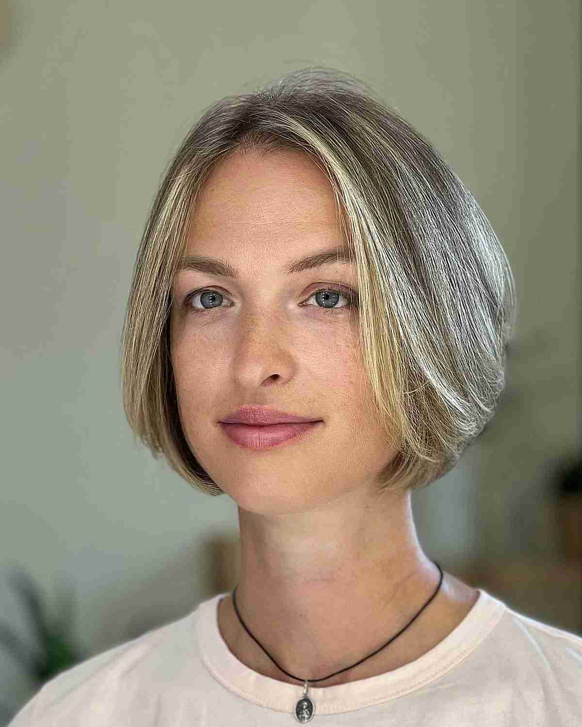 43 Best Blonde Bob Hairstyles & Blonde Lobs for 2025