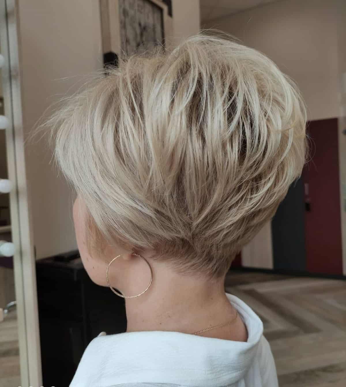 Top 40 Wedge Haircut Ideas for Short & Thin Hair in 2025