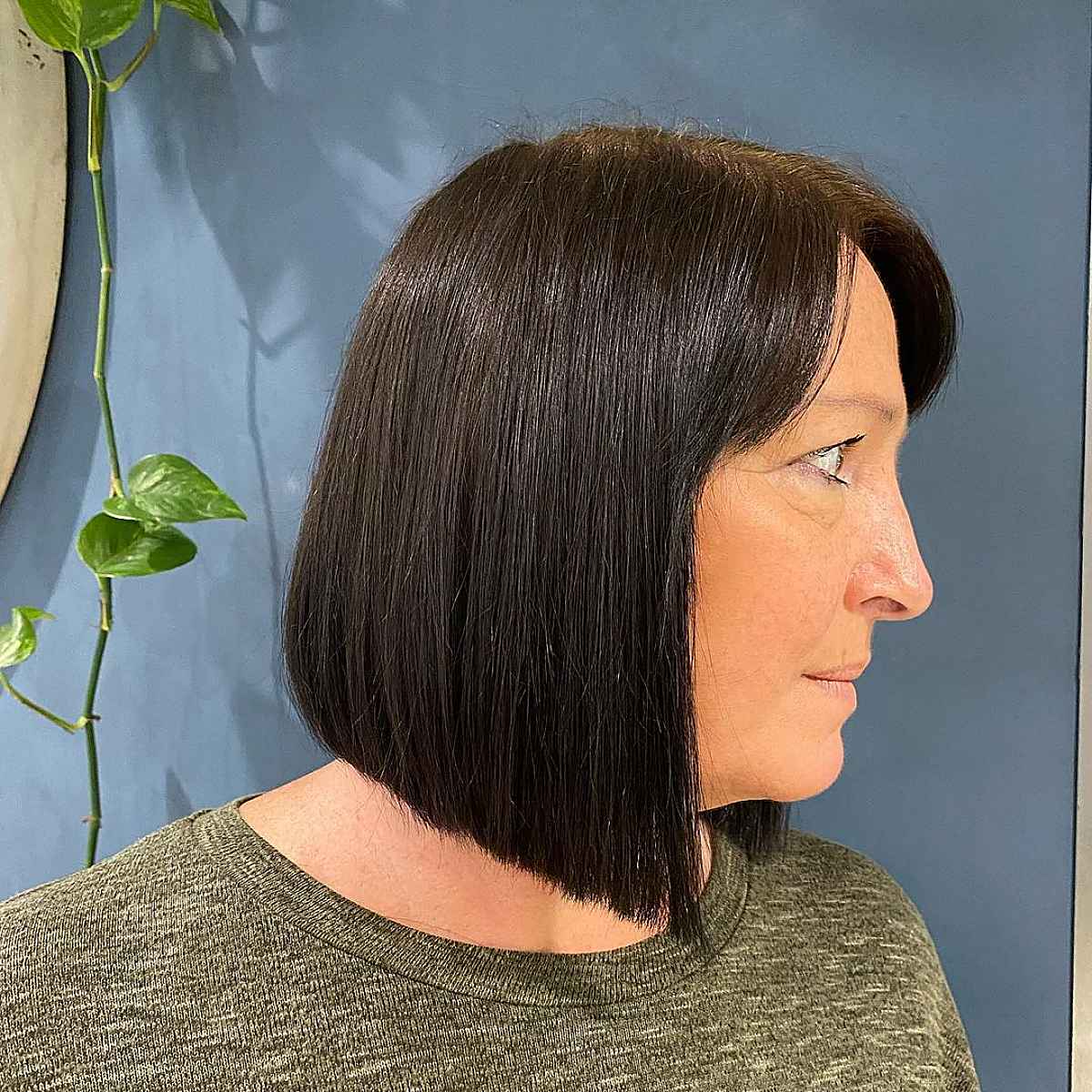56 One-Length Bob Haircut Ideas for a Sleek Look