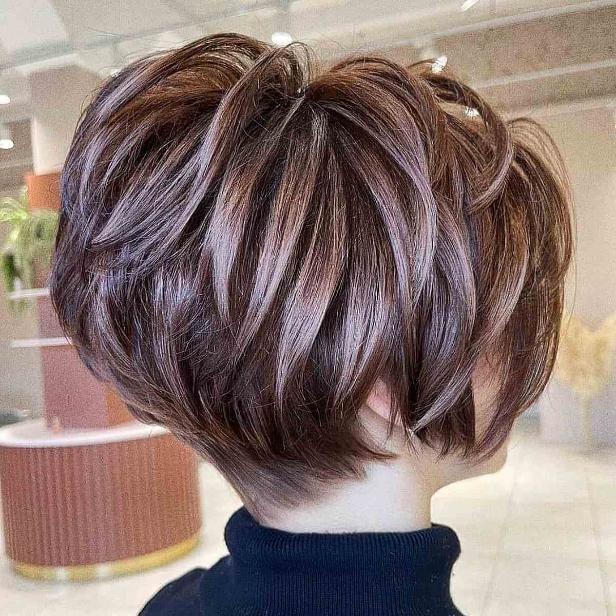 29 Types of Ear-Length Bob Haircuts Women are Asking for Right Now