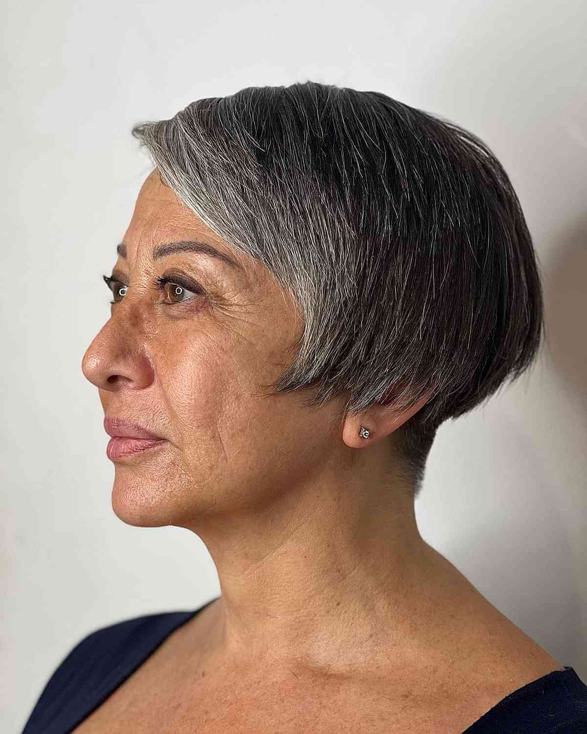 29 Types of Ear-Length Bob Haircuts Women are Asking for Right Now