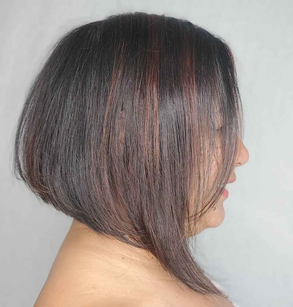 22 Stunning Long Bobs Women Over 60 Can Pull Off