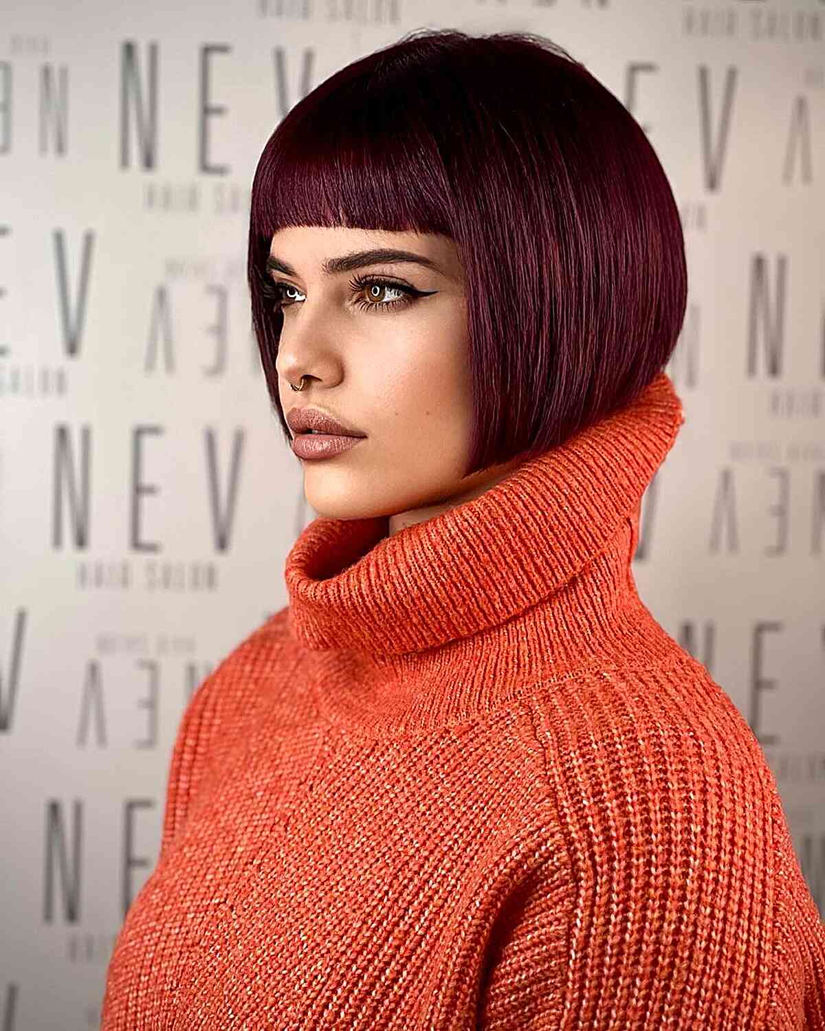 29 Modern Inverted Bob with Bangs (And Ones to Avoid)