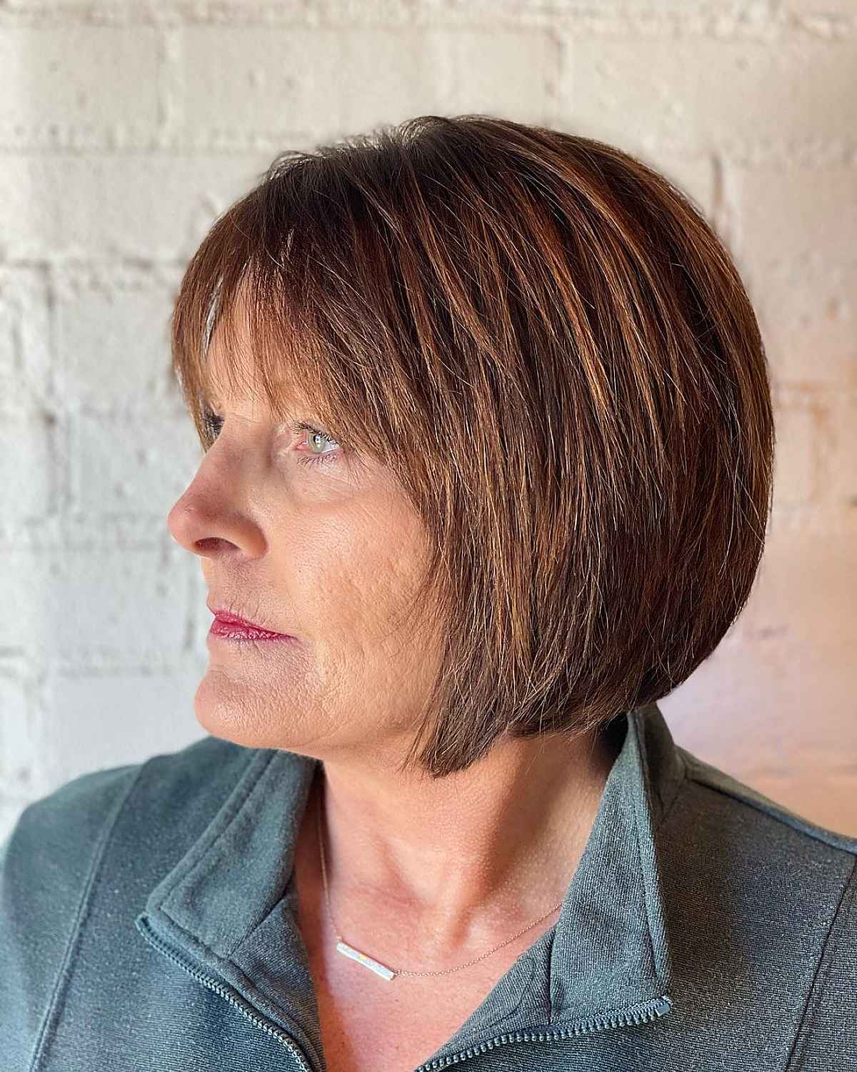 24 Coolest Jaw-Length Choppy Bob with Bangs for a Mod Look