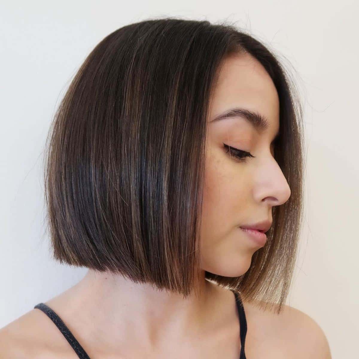 58 Best Short Blunt Bob Haircuts Ideas For Women of All Ages