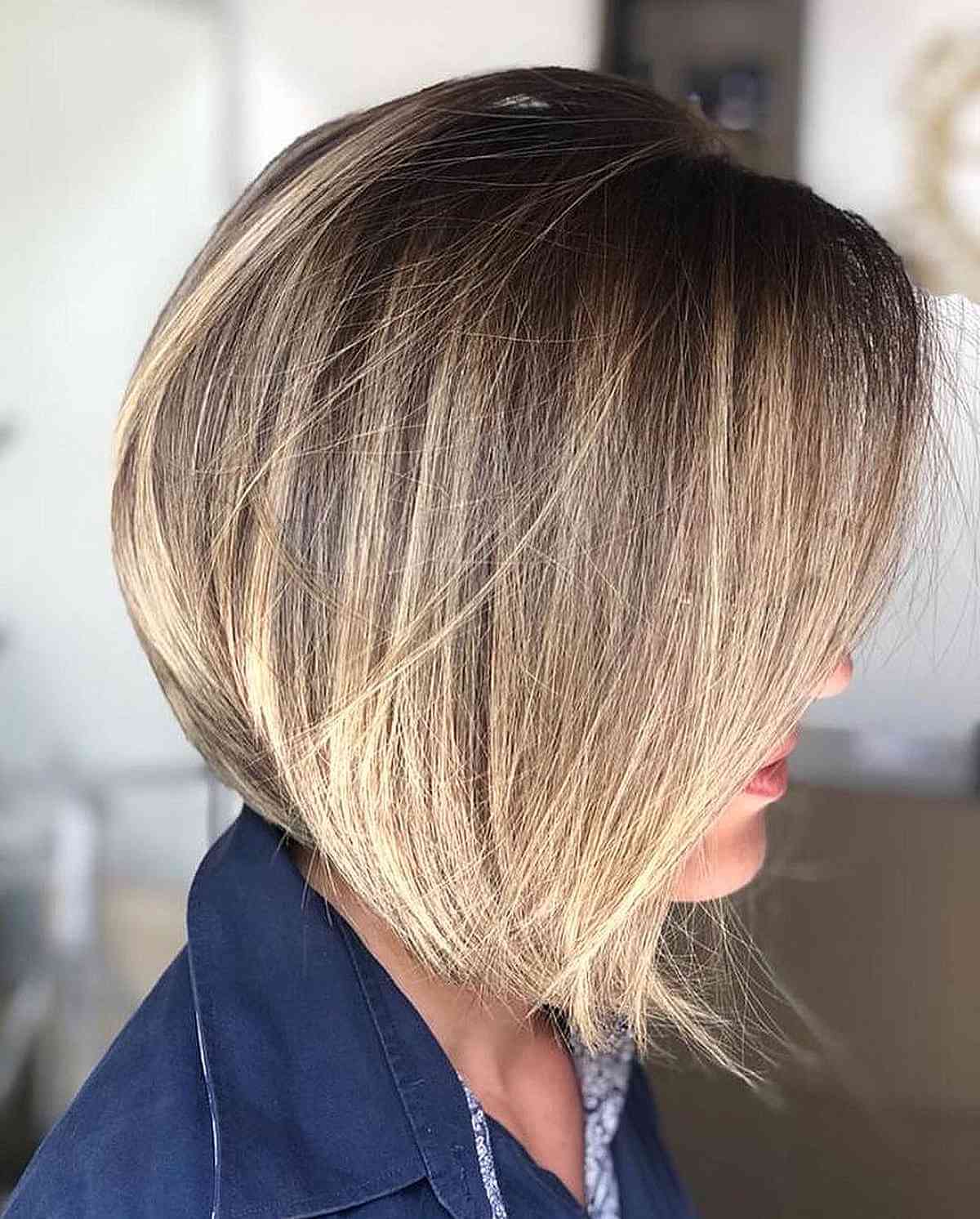 23 Swing Bob Haircuts + Hairstyles Trending Right Now
