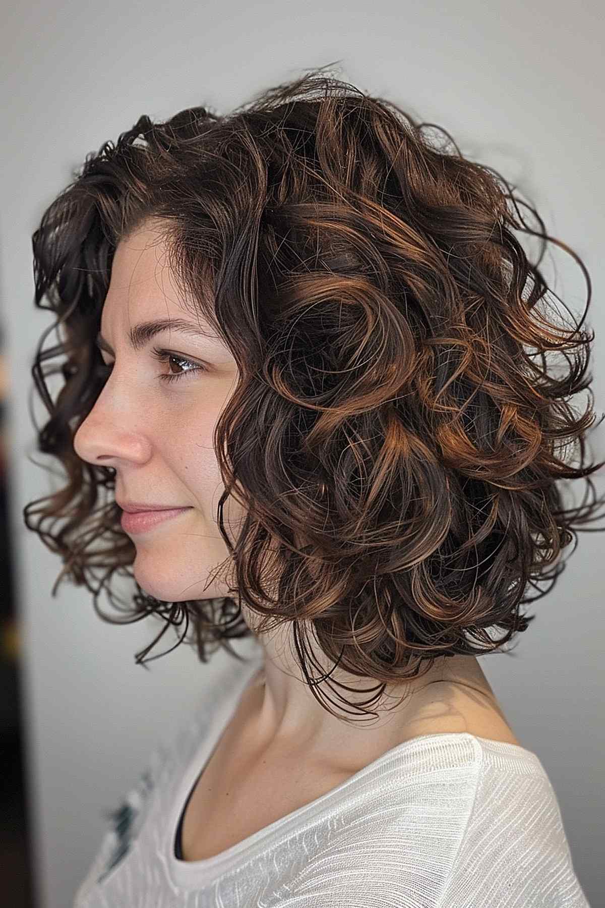 28 Stunning Long Curly Bob Haircuts: Meet the “Curly Lob”