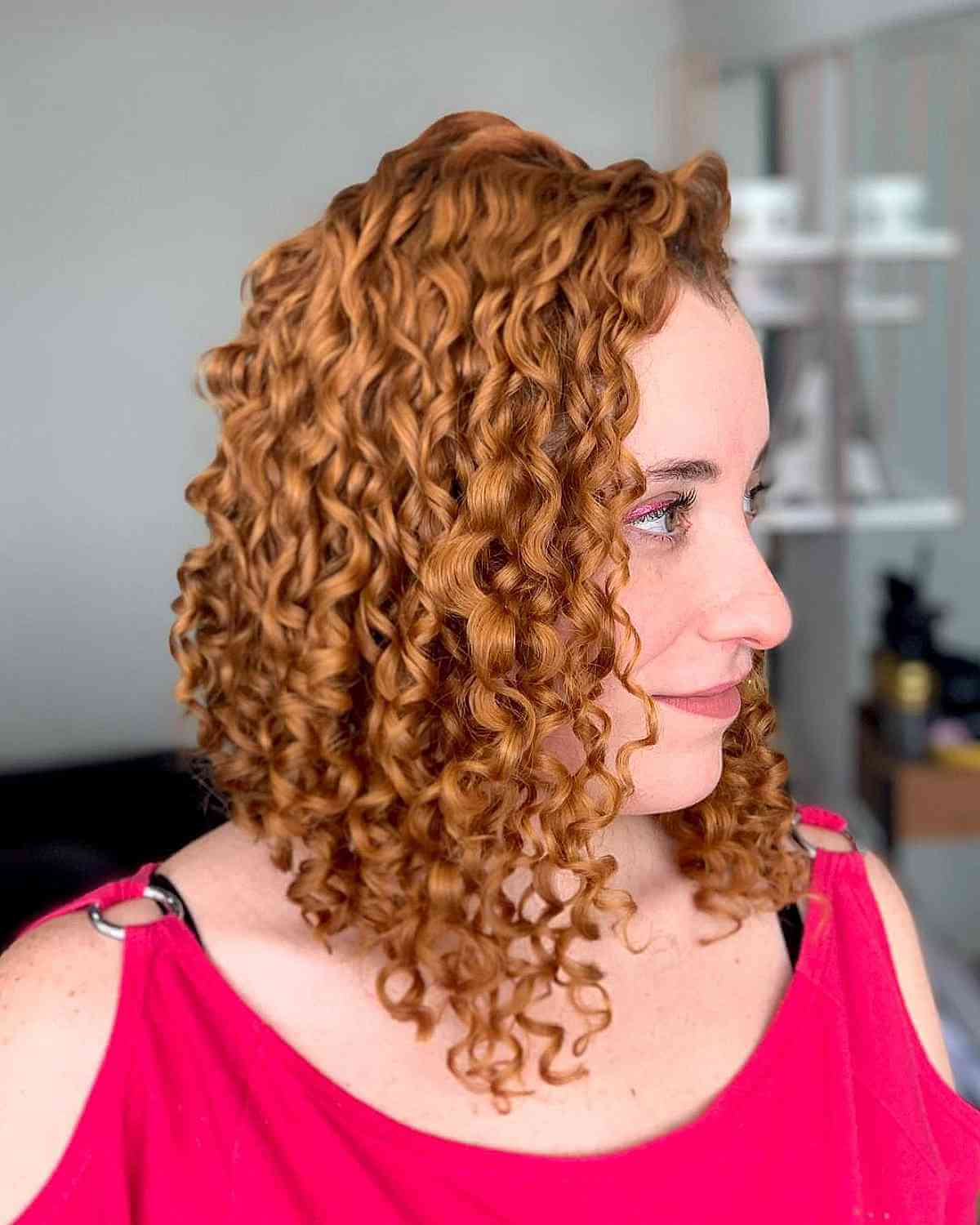28 Stunning Long Curly Bob Haircuts: Meet the “Curly Lob”
