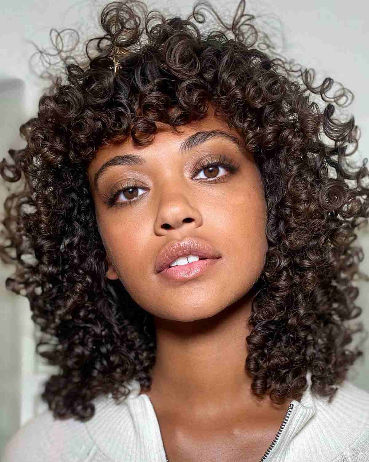 28 Stunning Long Curly Bob Haircuts: Meet the “Curly Lob”