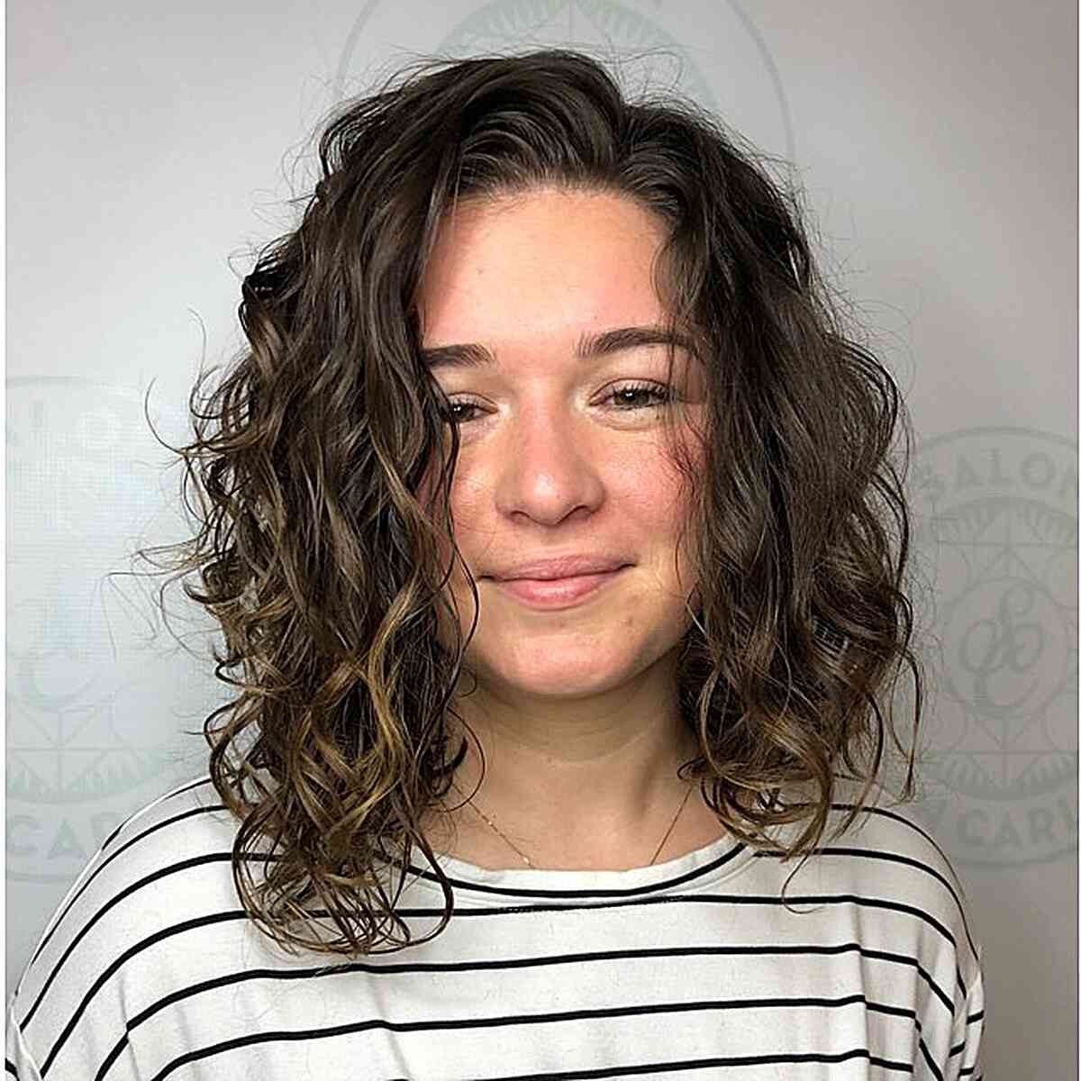 28 Stunning Long Curly Bob Haircuts: Meet the “Curly Lob”