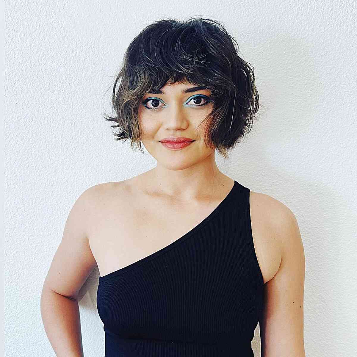 36 Shaggy Bob with Bangs Haircut Ideas for The Modern, Retro Girl