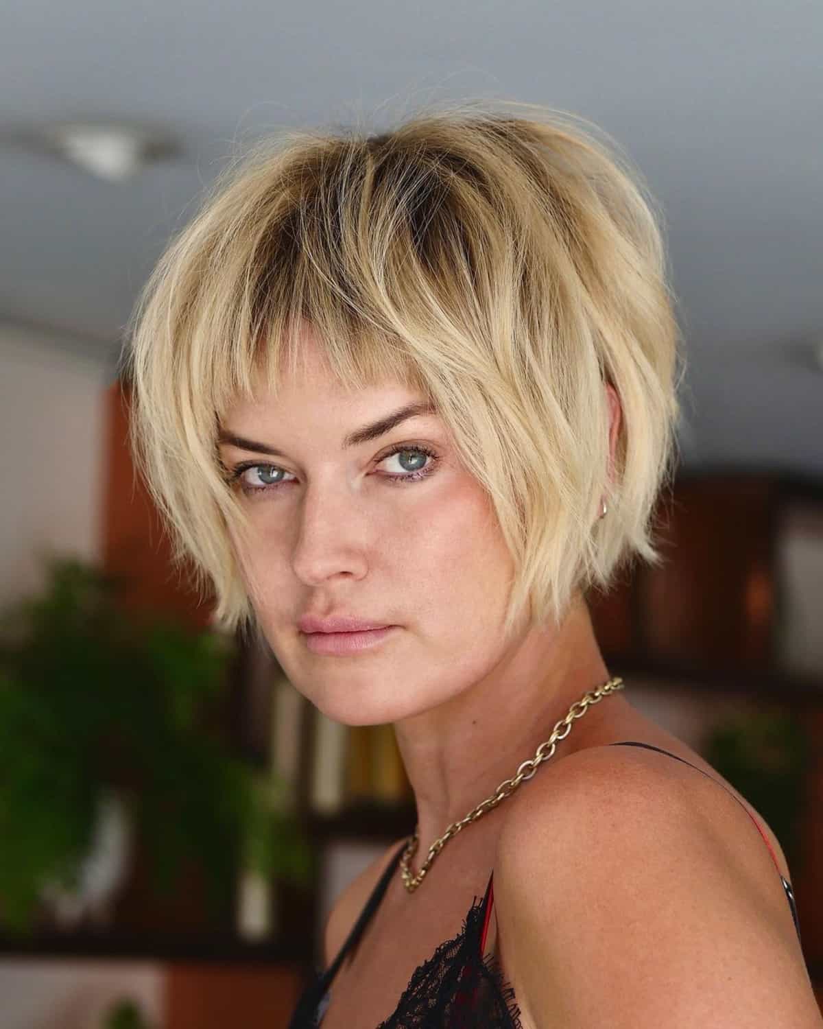 64 Chic Short Bob Haircuts with Bangs