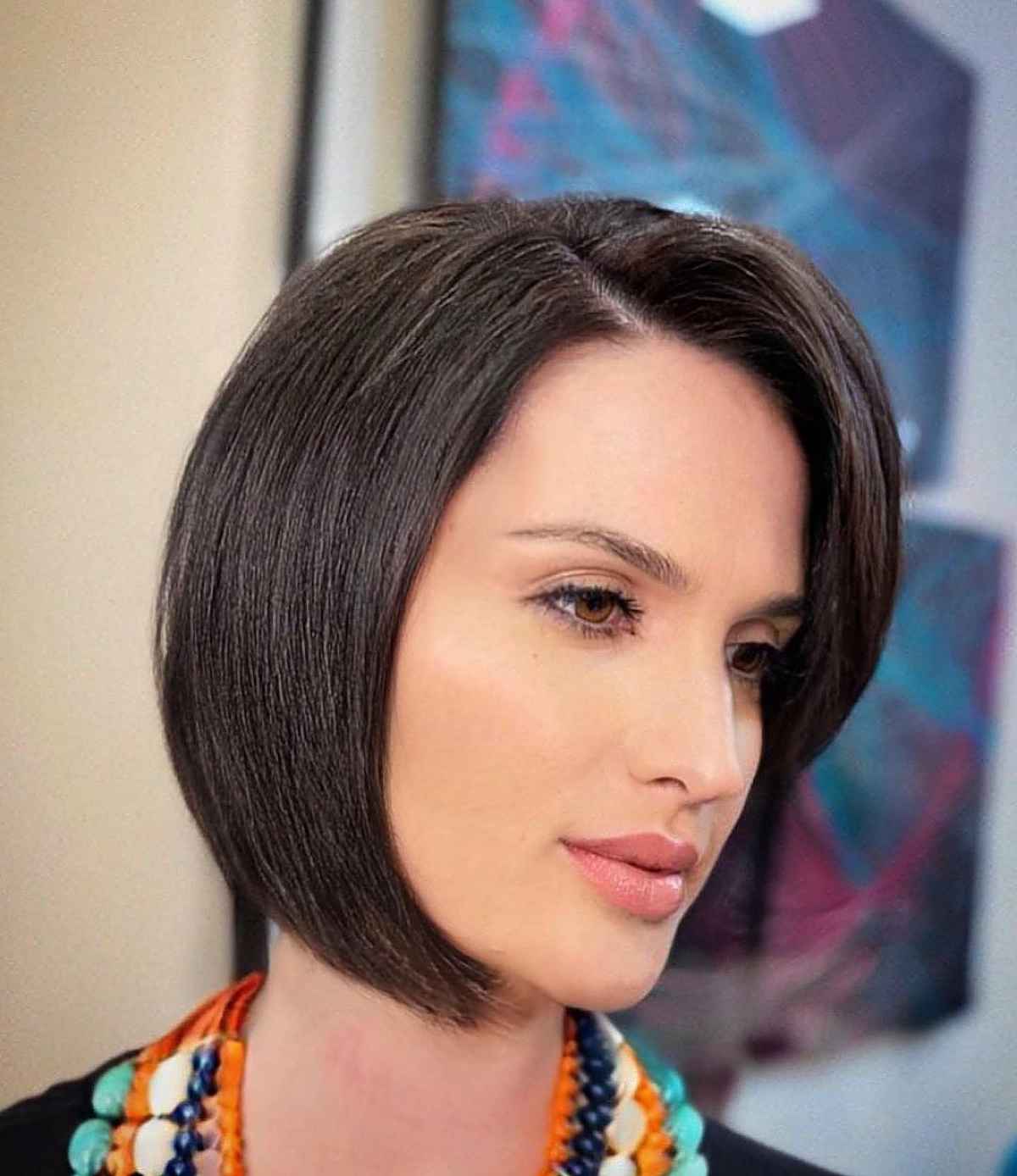 36 Short Asymmetrical Bob Hairstyles Trending in 2025