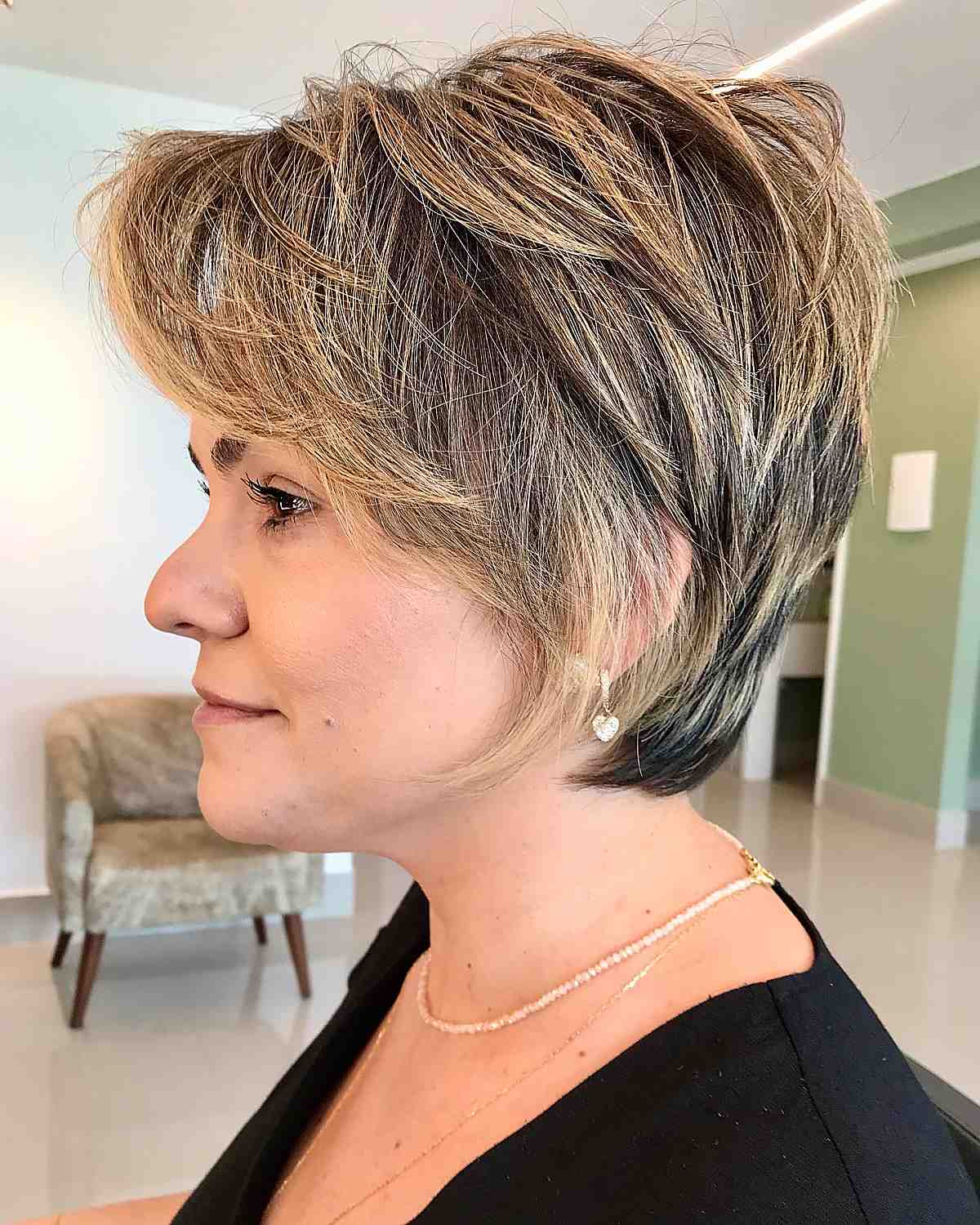 51 Stylish Long Pixie Bob Haircuts for a Unique Length and Style
