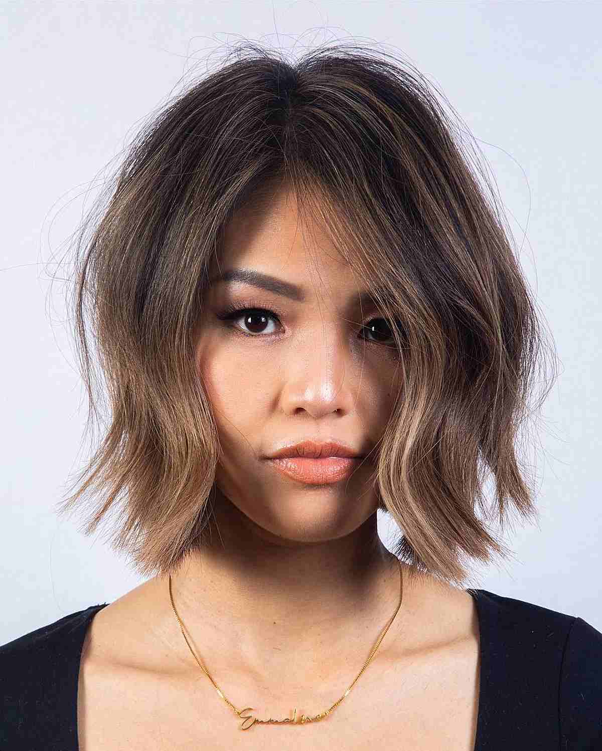 The Chin-Length Blunt Bob Is Trending and Here Are 43 Chic Ideas
