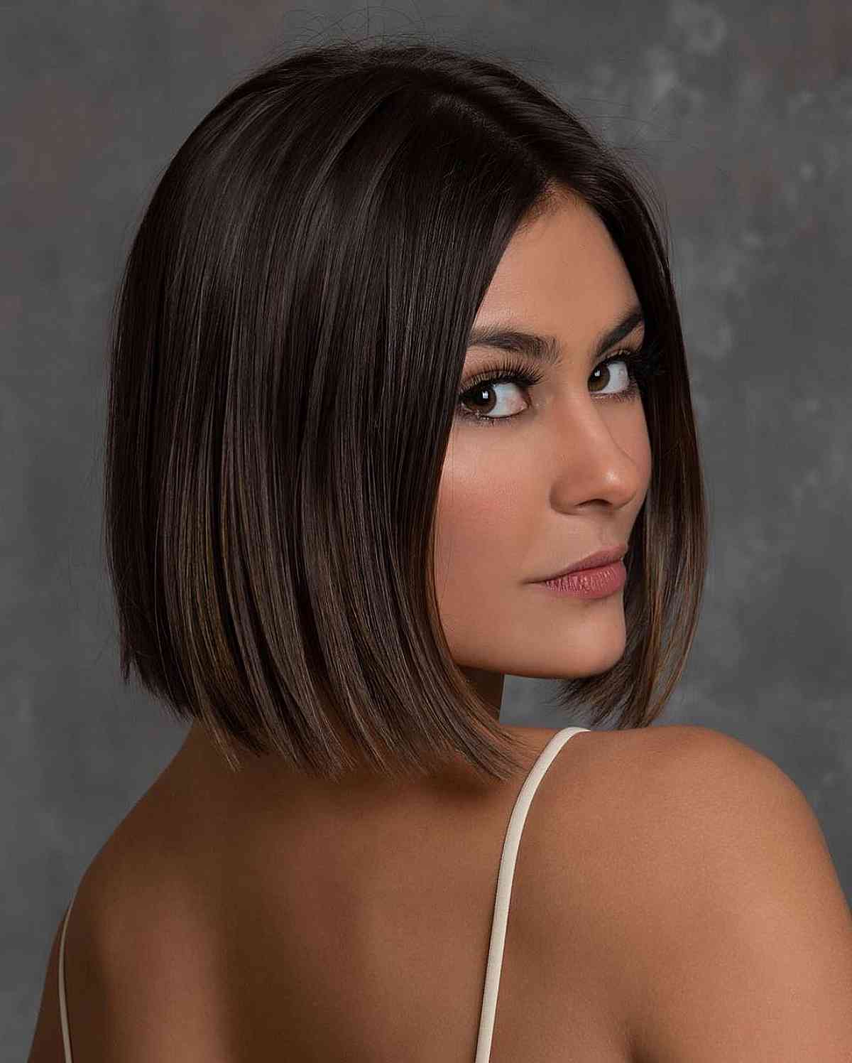 The Chin-Length Blunt Bob Is Trending and Here Are 43 Chic Ideas