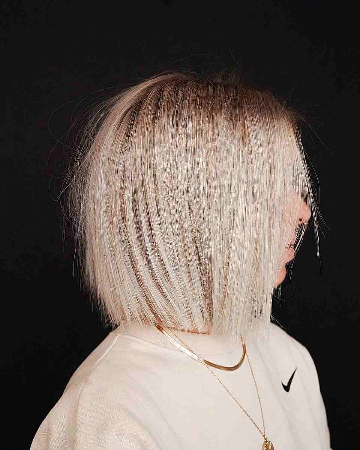 49 Trendiest Long Blunt Bob Haircuts for a Sleek New Blunt Lob