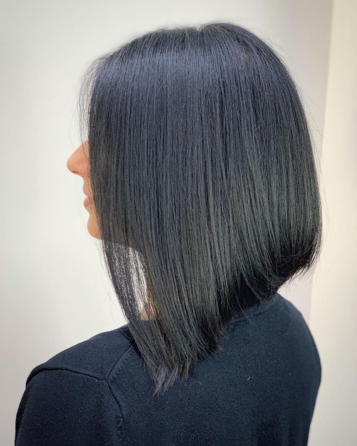 40 Amazing Long Stacked Bob Haircuts to Try