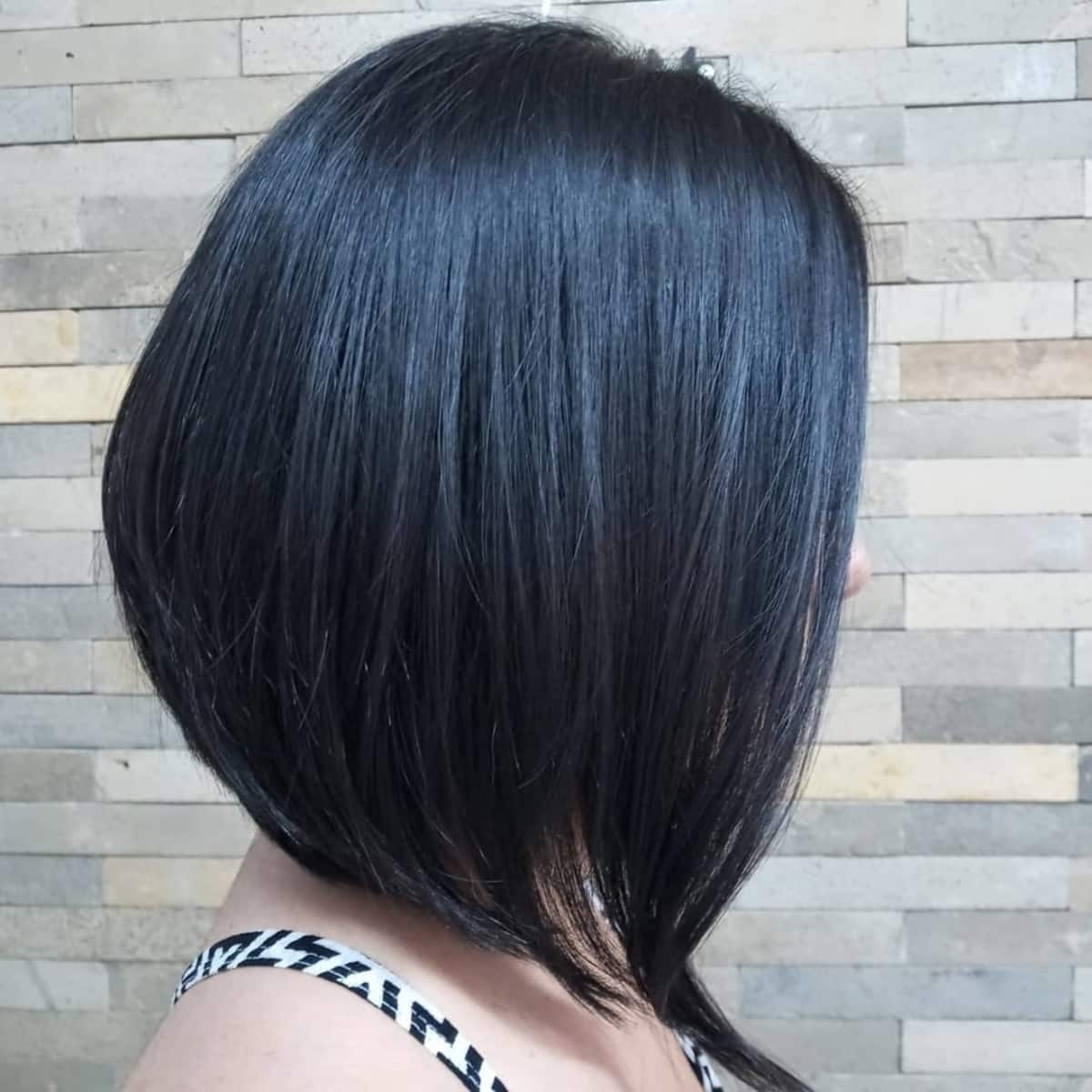 40 Amazing Long Stacked Bob Haircuts to Try