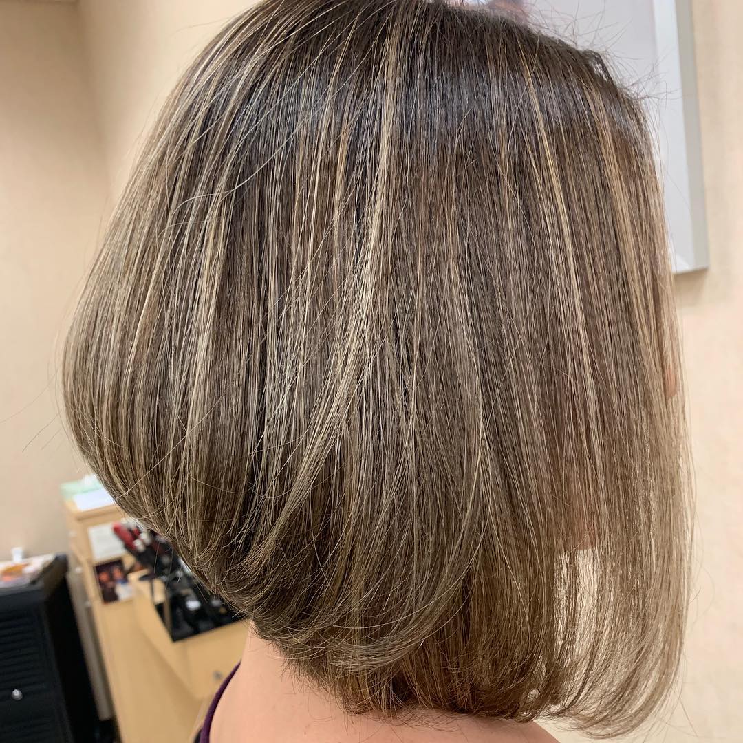 40 Amazing Long Stacked Bob Haircuts to Try