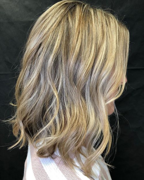 29 Hottest Long Wavy Bob Haircuts Anyone Can Pull Off