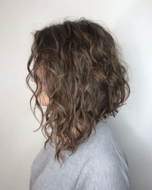 29 Hottest Long Wavy Bob Haircuts Anyone Can Pull Off