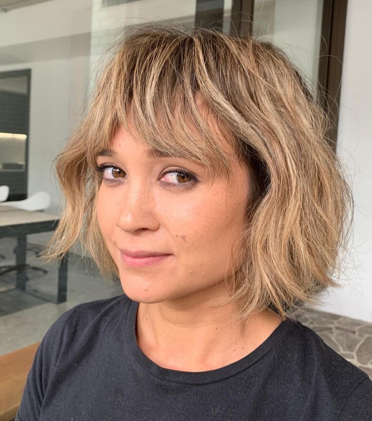 35 Bob with Curtain Bangs Hairstyle Ideas for Modern, Beachy Women