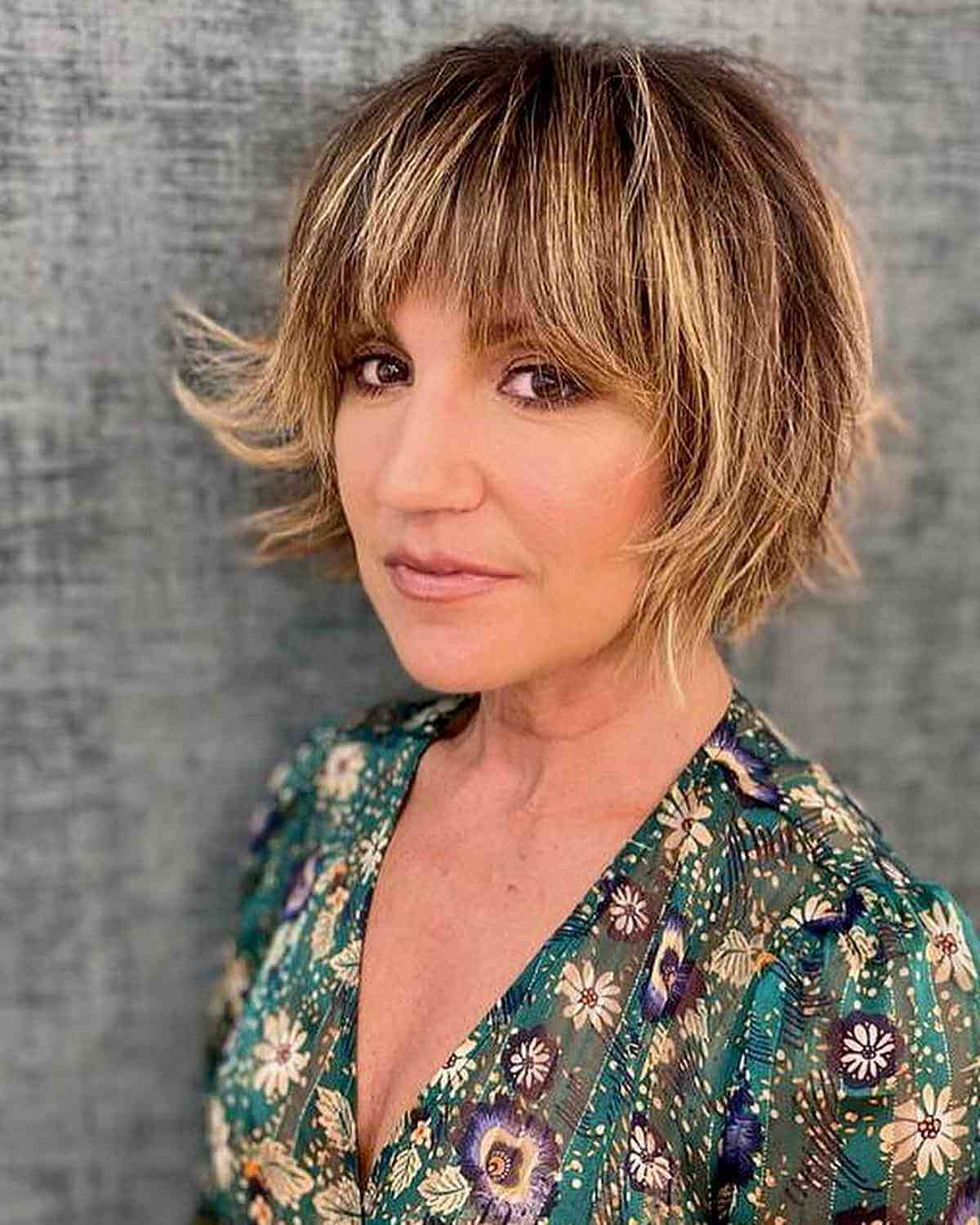 35 Trendy Choppy Bob with Bangs for a Modern Beachy Style