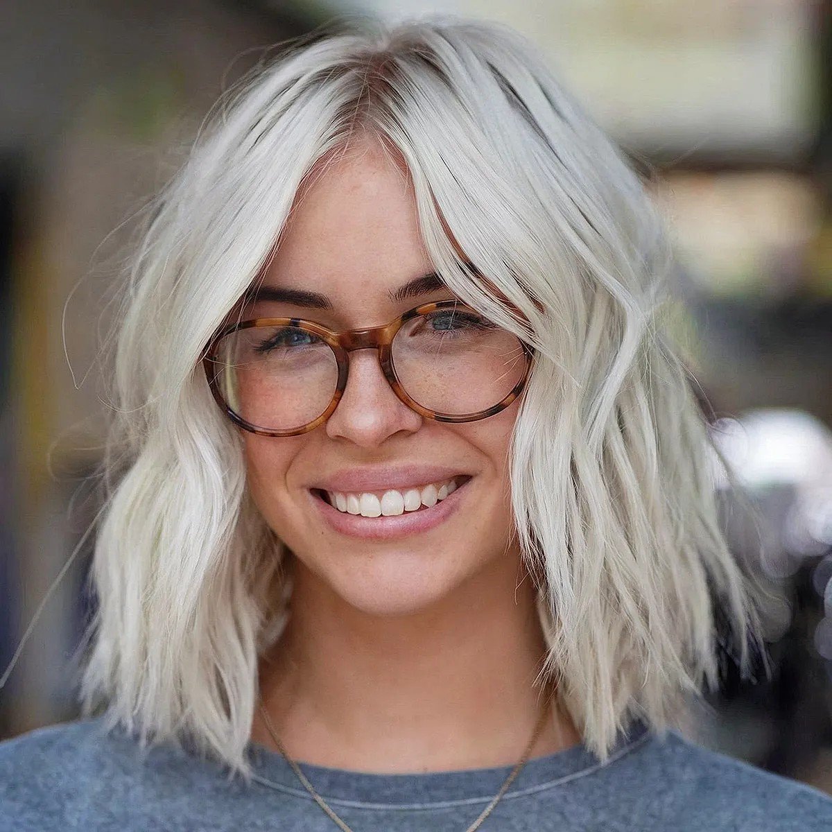 28 Coolest Long Choppy Bob Haircuts for That Beachy Lob Look
