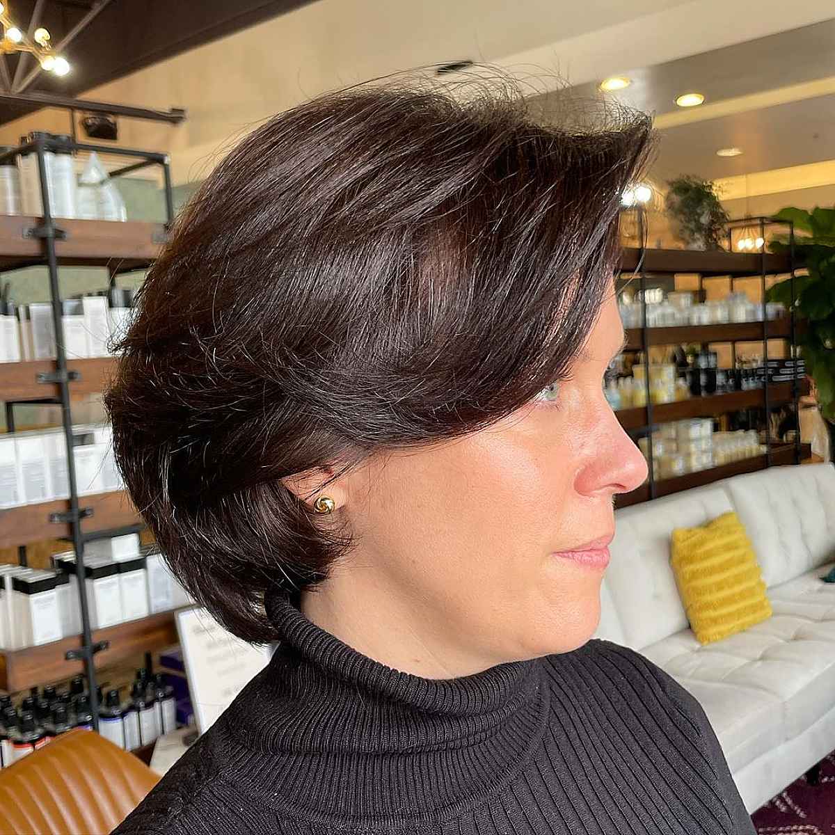 67 Trendy Short Bob Haircuts Women Are Getting in 2025