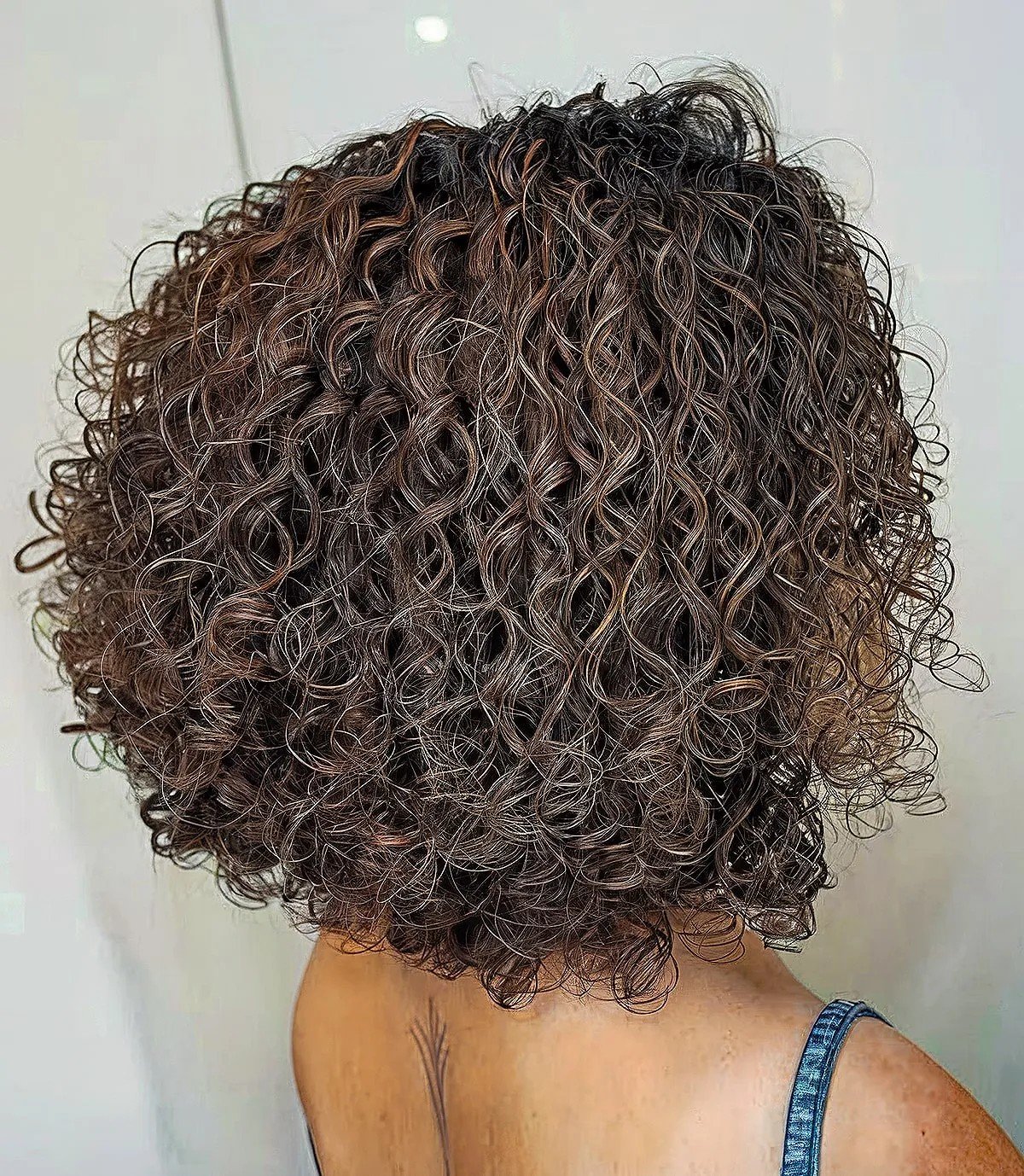 23 Stacked, Short Curly Bob Haircuts to Enhance Your Natural Curls