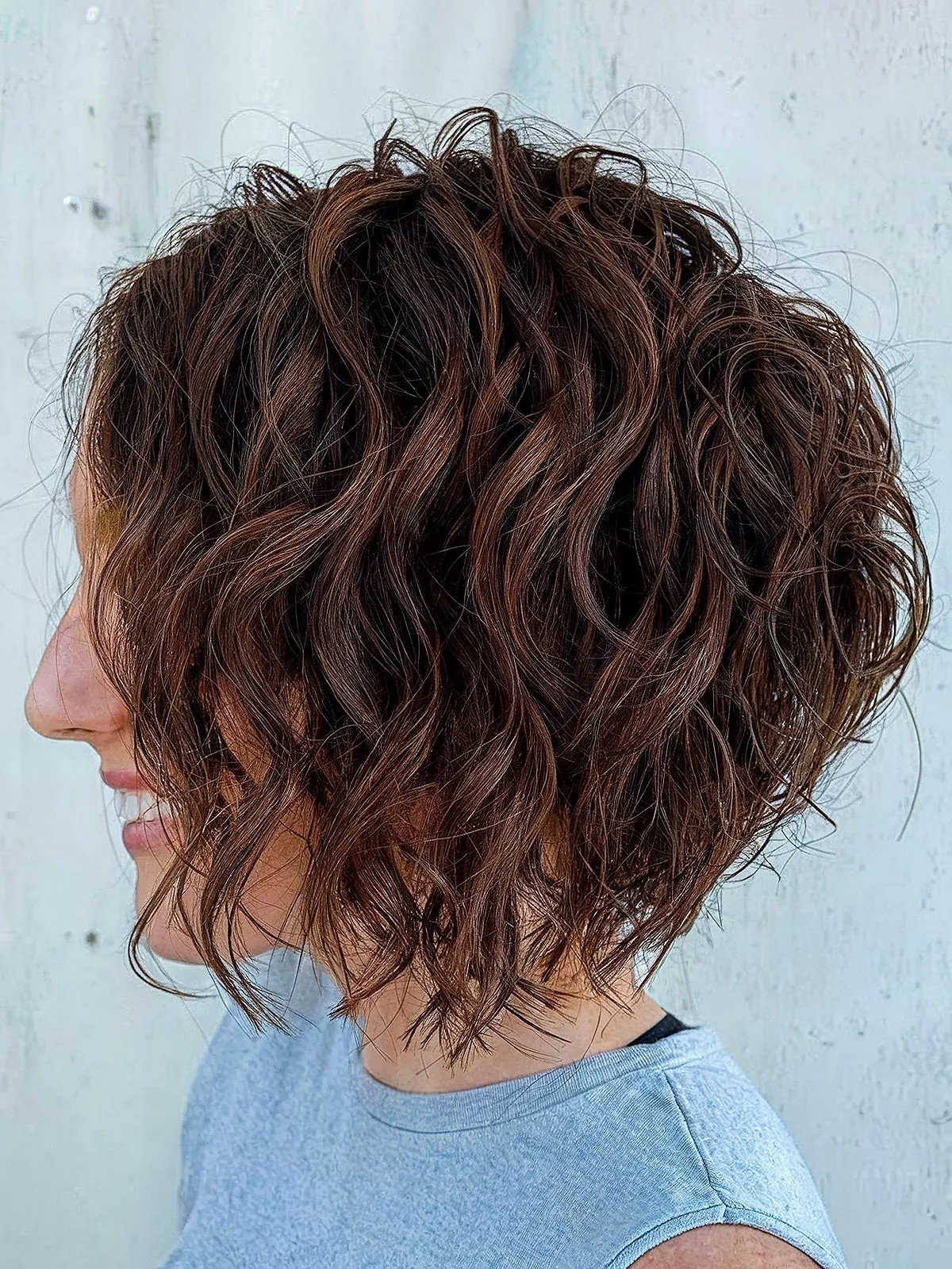 23 Stacked, Short Curly Bob Haircuts to Enhance Your Natural Curls